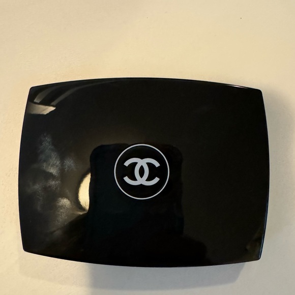 Chanel affresco 9 eyeshadow palette. RARE - Picture 4 of 4